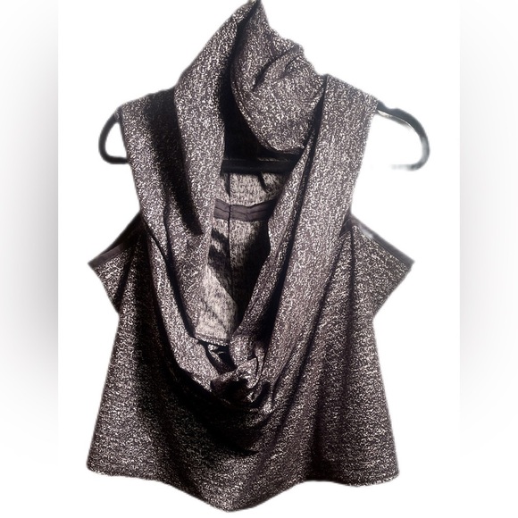 Lululemon Vinyasa grey Black yoga customizable lightweight stretch wrap shrug OS - Picture 3 of 3